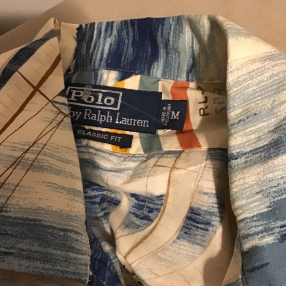 🔥🔥POLO RALPH LAUREN, CLASSIC FIT SIZE MEDIUM NEW CONDITION - Picture 3 of 3